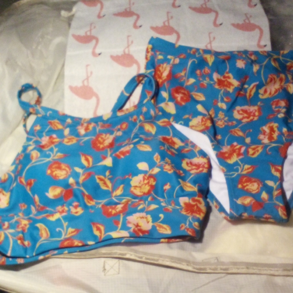 New! Vintage Style Bikini Set